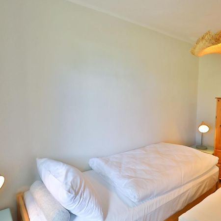 Ferienwohnung "Zur Rebe" Middelhagen Luaran gambar