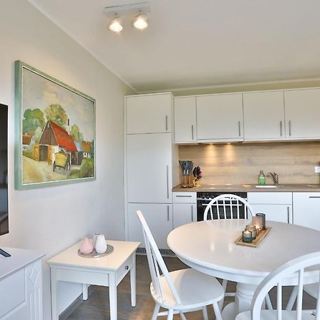 Ferienwohnung "Zur Rebe" Middelhagen Luaran gambar