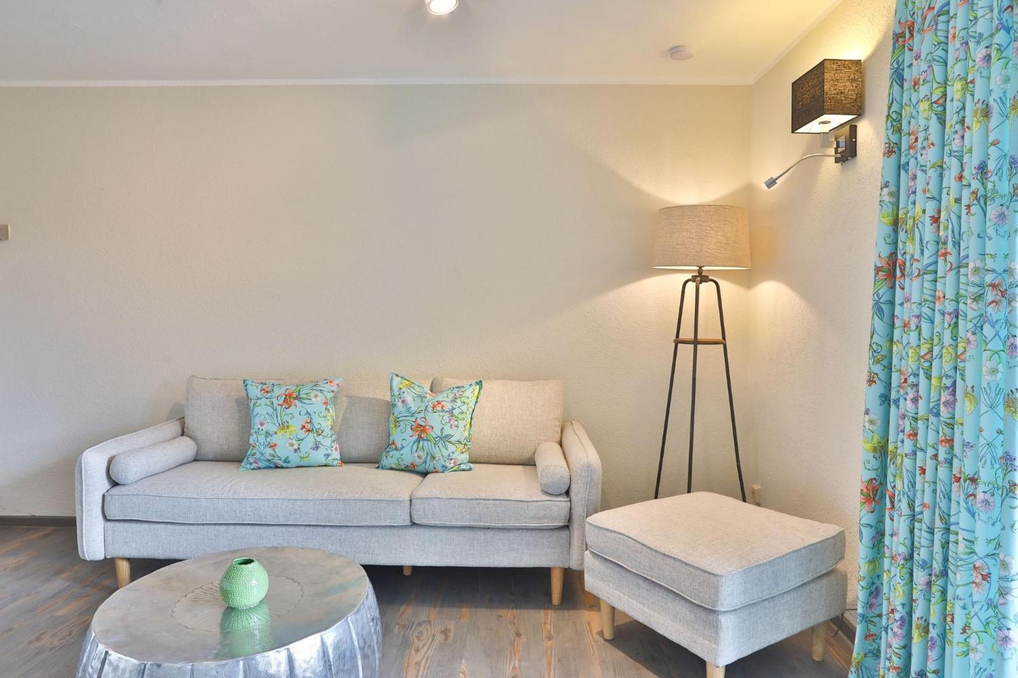 Ferienwohnung "Zur Rebe" Middelhagen Luaran gambar